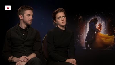 EmmaWatsonFan-dot-NL_BeautyAndTheBeastPressJunket-KinoTV0155.jpg