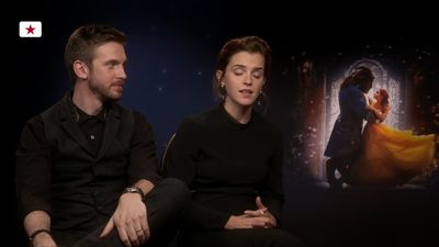 EmmaWatsonFan-dot-NL_BeautyAndTheBeastPressJunket-KinoTV0241.jpg