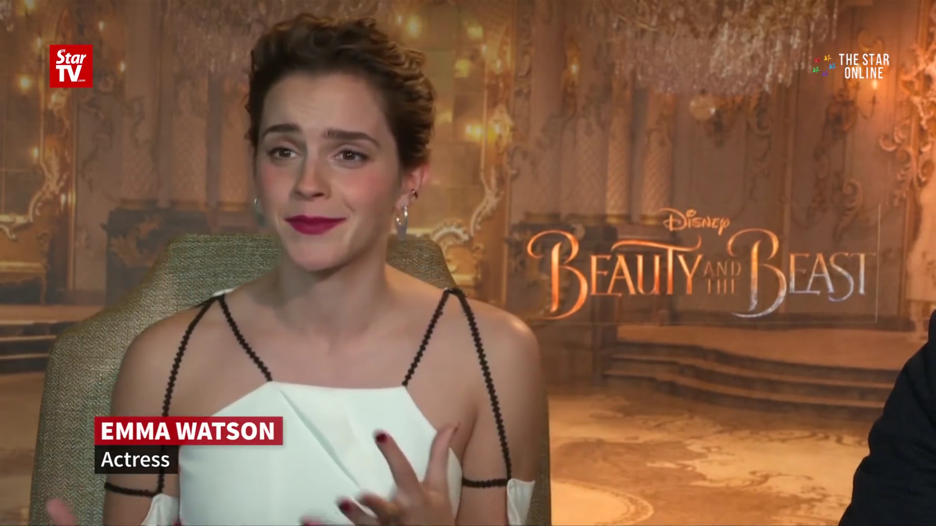 EmmaWatsonFan-dot-nl_BeautyAndTheBeastPressJunkets_TheStarOnline0023.jpg