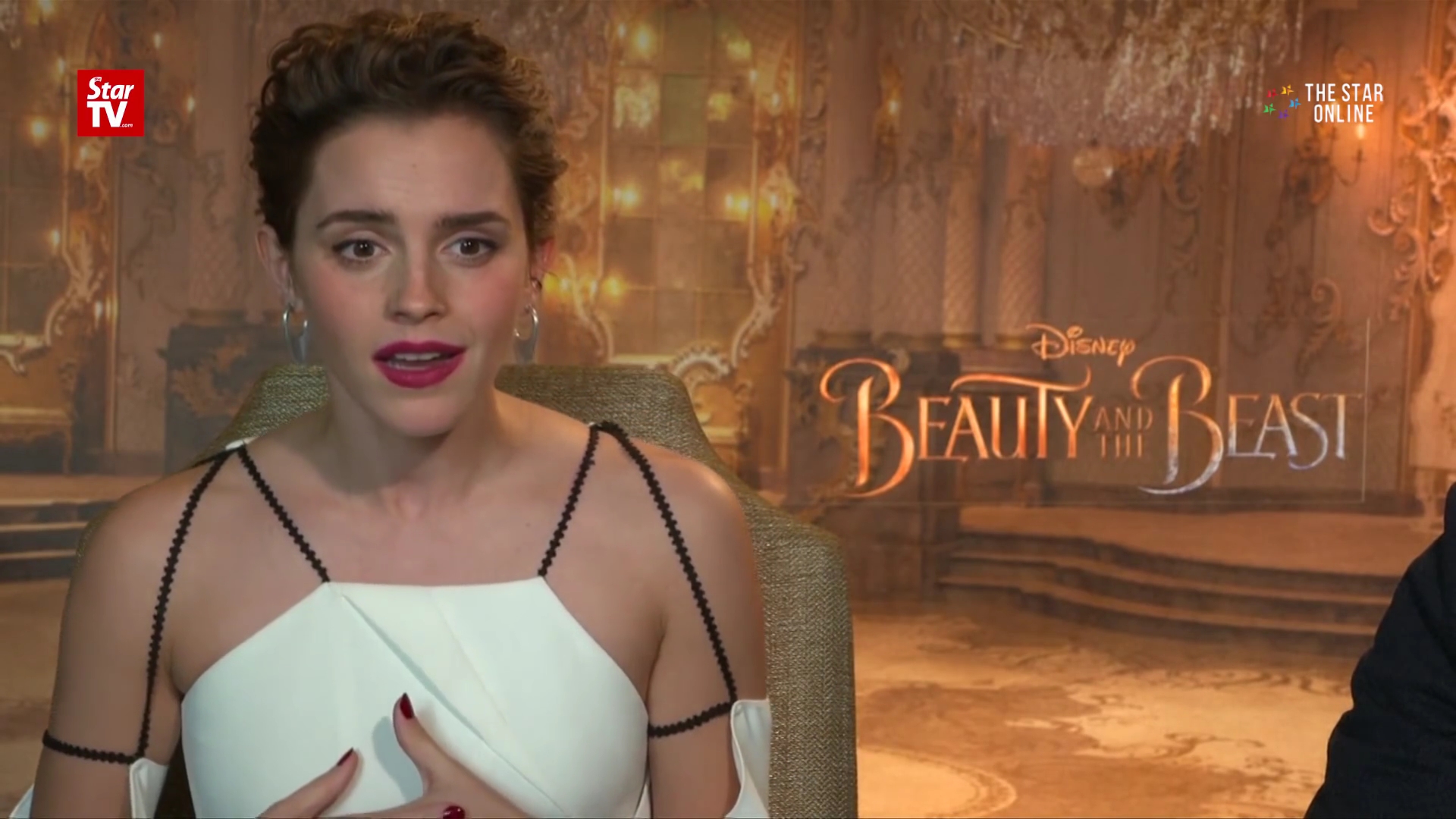 EmmaWatsonFan-dot-nl_BeautyAndTheBeastPressJunkets_TheStarOnline0032.jpg EmmaWatsonFan-dot-nl_BeautyAndTheBeastPressJunkets_TheStarOnline0032.jpg