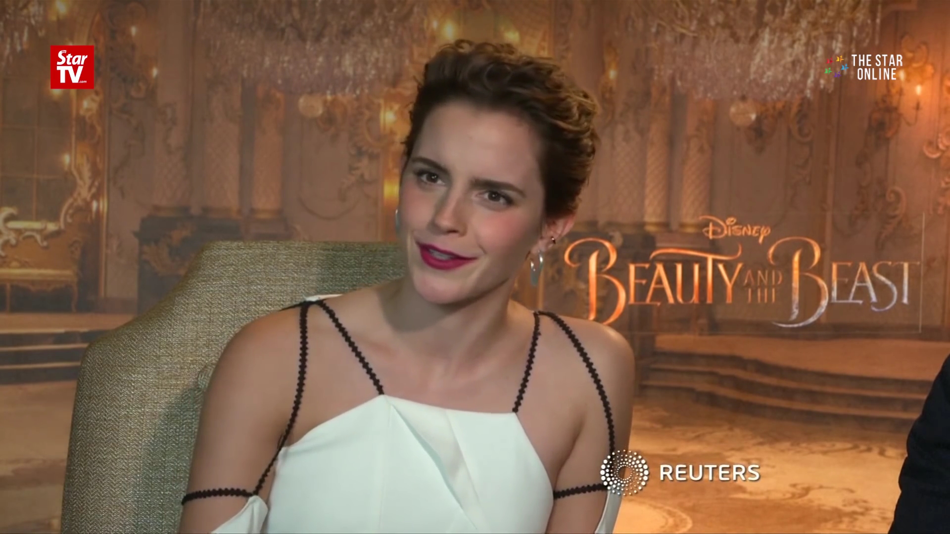 EmmaWatsonFan-dot-nl_BeautyAndTheBeastPressJunkets_TheStarOnline0093.jpg