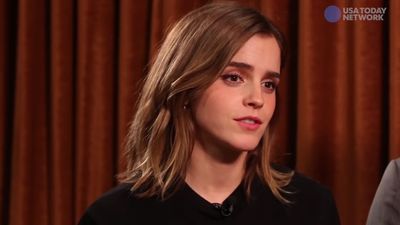 EmmaWatsonFan-dot-NL_BeautyAndTheBeastPressJunket-USAToday0653.jpg