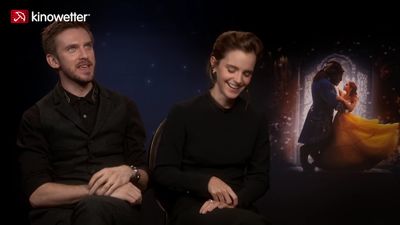 EmmaWatsonFan-dot-NL_BeautyAndTheBeastPressJunket-Kinowetter0485.jpg