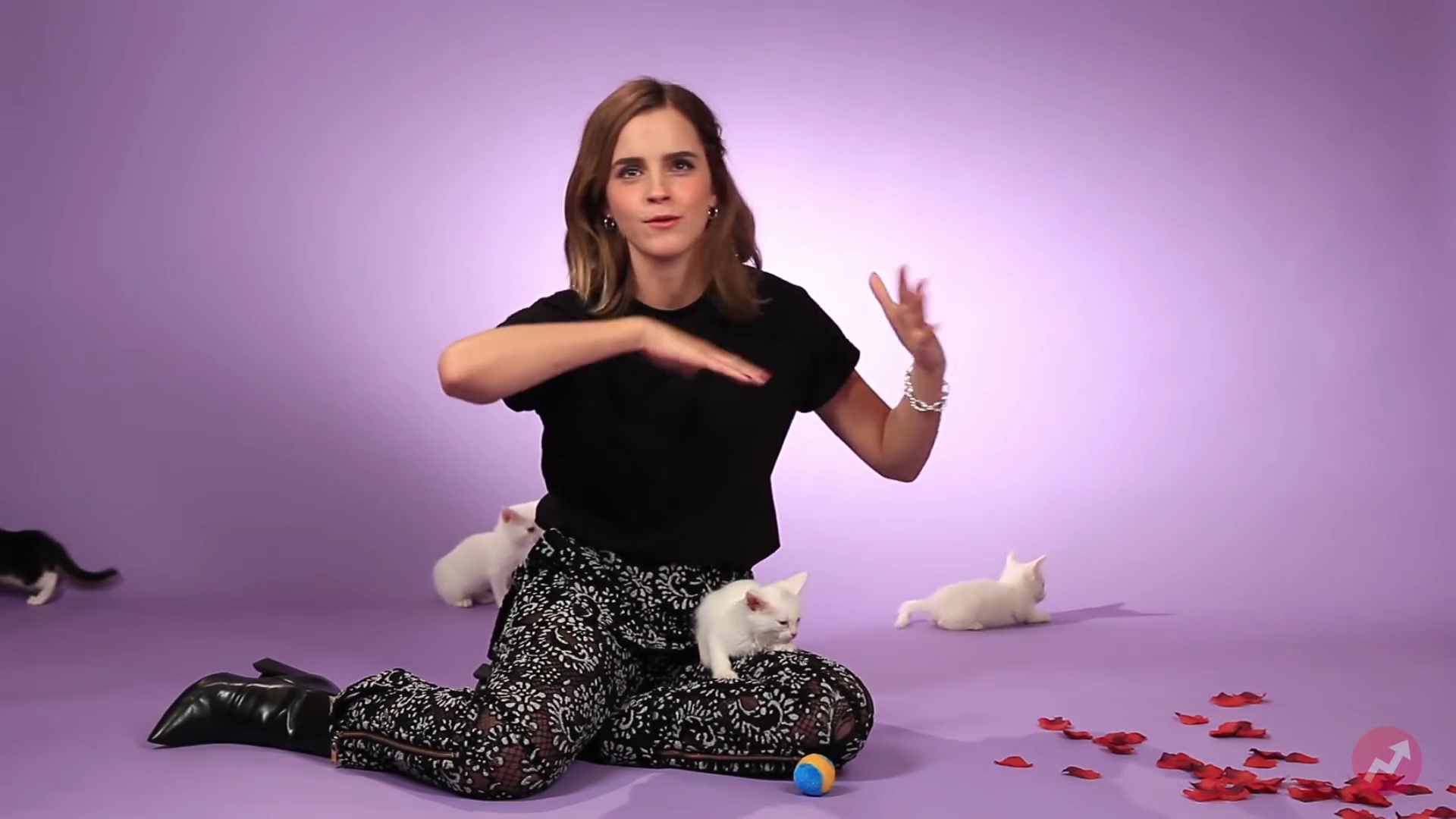 EmmaWatsonFan-nl_2017Buzzfeed0175.jpg