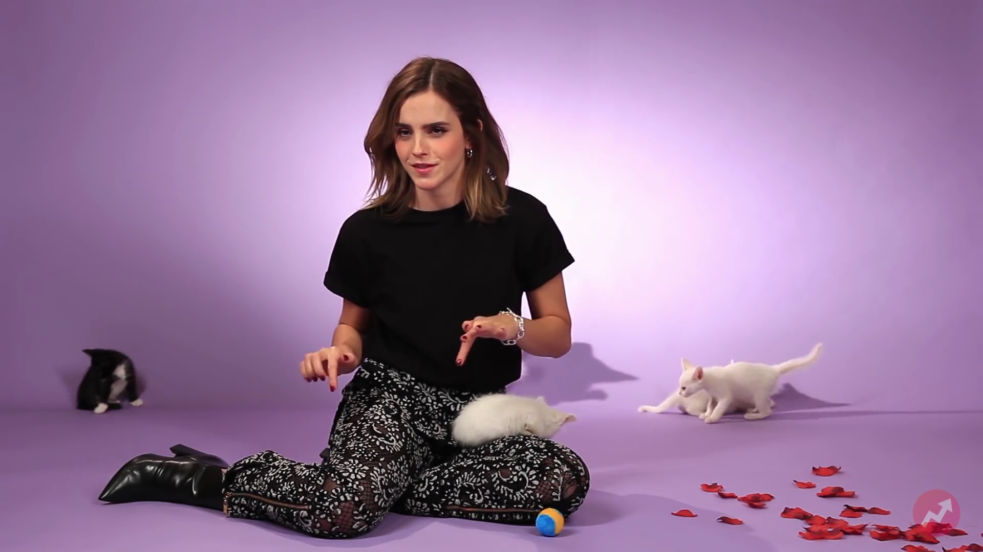 EmmaWatsonFan-nl_2017Buzzfeed0225.jpg