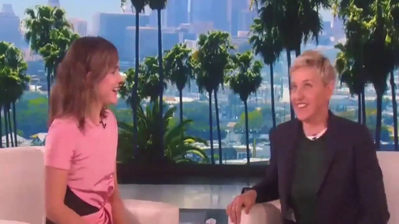 EmmaWatsonFan-nl_2017Ellen0003.jpg