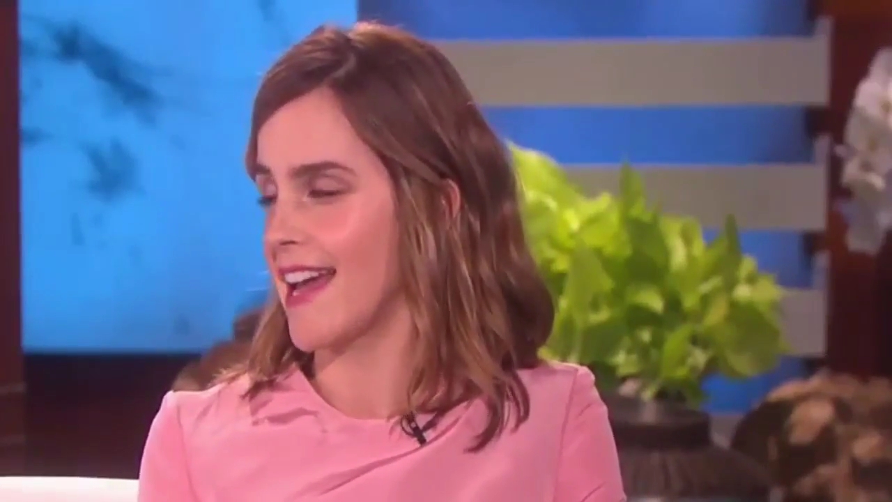 EmmaWatsonFan-nl_2017Ellen0143.jpg