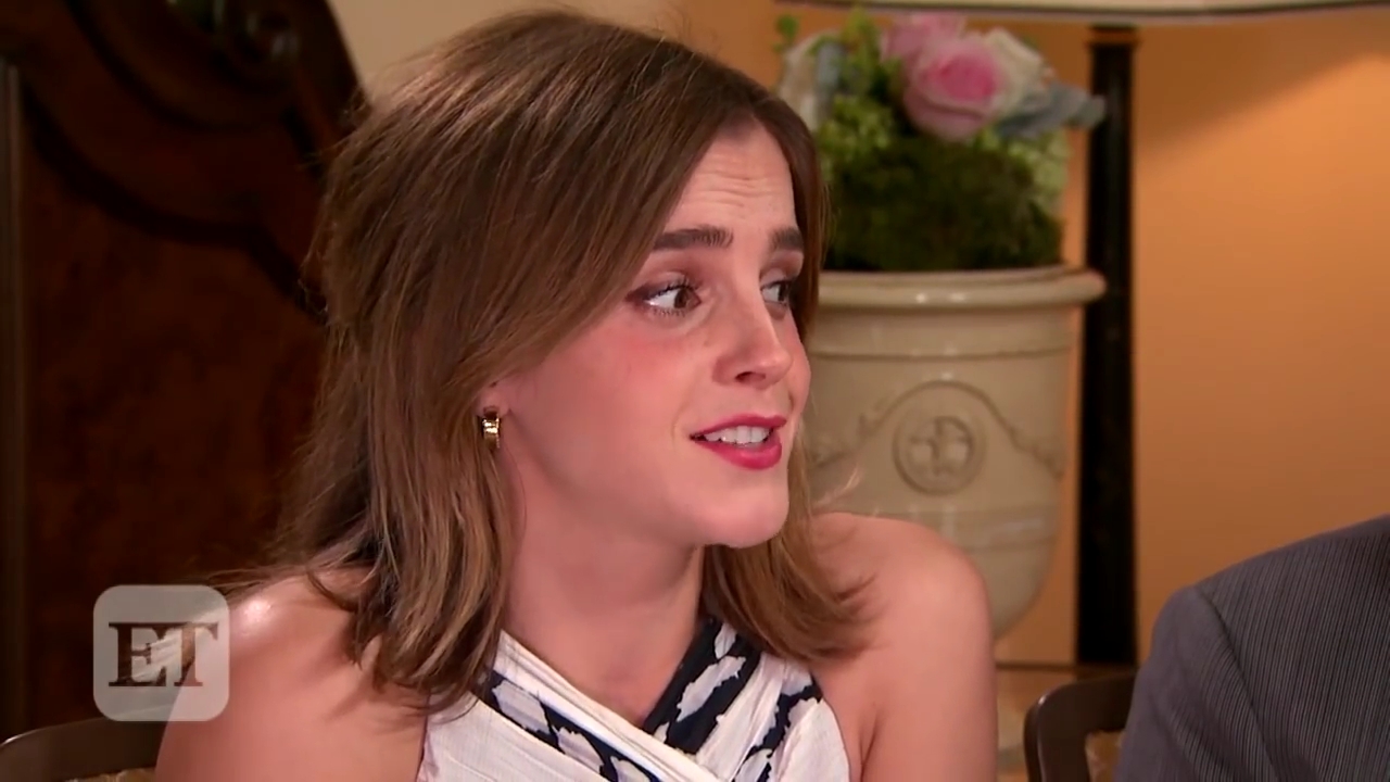 EmmaWatsonFan-nl_2017EntertainmentTonight0096.jpg