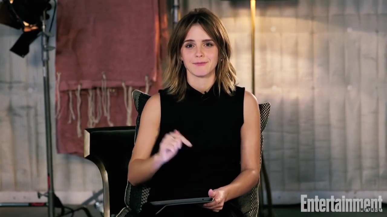 EmmaWatsonFan-nl_2017EntertainmentWeekly_KidsAskEmmaWatsonAboutBeautyAndTheBeastHarryPotterMore0010.jpg