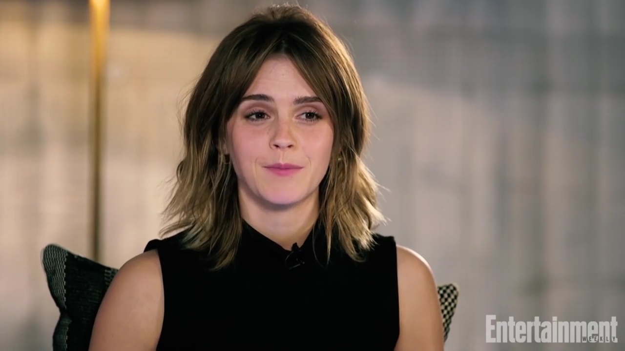 EmmaWatsonFan-nl_2017EntertainmentWeekly_KidsAskEmmaWatsonAboutBeautyAndTheBeastHarryPotterMore0029.jpg