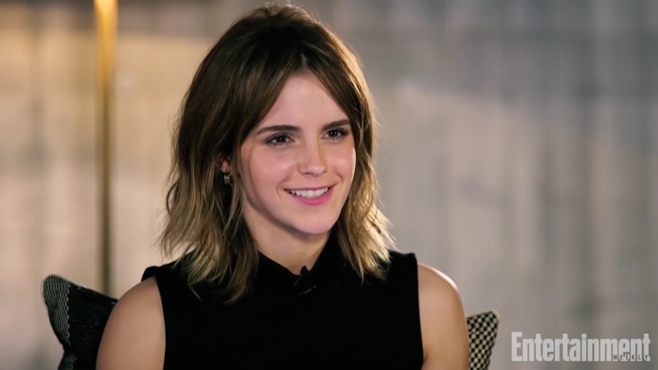 EmmaWatsonFan-nl_2017EntertainmentWeekly_KidsAskEmmaWatsonAboutBeautyAndTheBeastHarryPotterMore0146.jpg