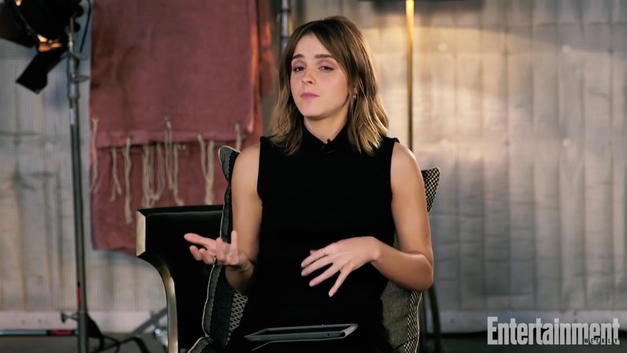 EmmaWatsonFan-nl_2017EntertainmentWeekly_KidsAskEmmaWatsonAboutBeautyAndTheBeastHarryPotterMore0177.jpg