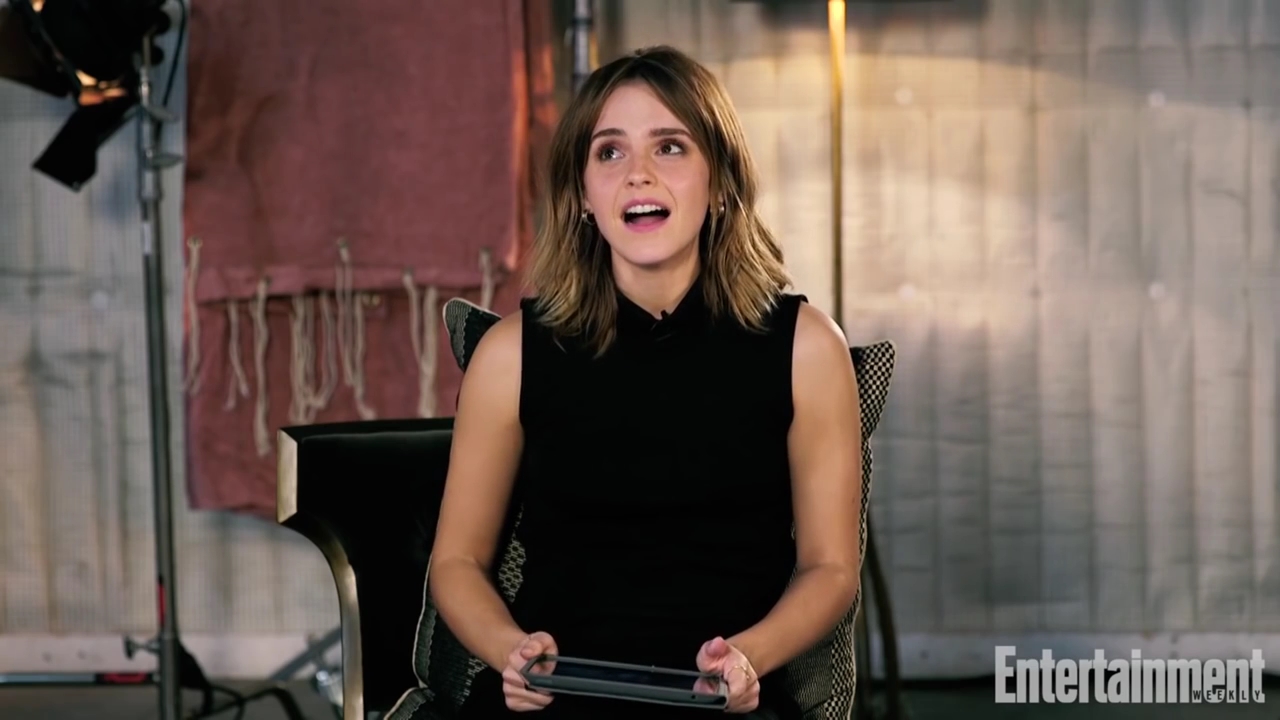 EmmaWatsonFan-nl_2017EntertainmentWeekly_KidsAskEmmaWatsonAboutBeautyAndTheBeastHarryPotterMore0230.jpg EmmaWatsonFan-nl_2017EntertainmentWeekly_KidsAskEmmaWatsonAboutBeautyAndTheBeastHarryPotterMore0230.jpg