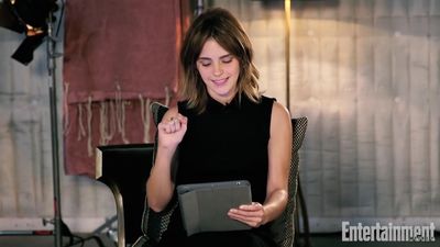 EmmaWatsonFan-nl_2017EntertainmentWeekly_KidsAskEmmaWatsonAboutBeautyAndTheBeastHarryPotterMore0012.jpg