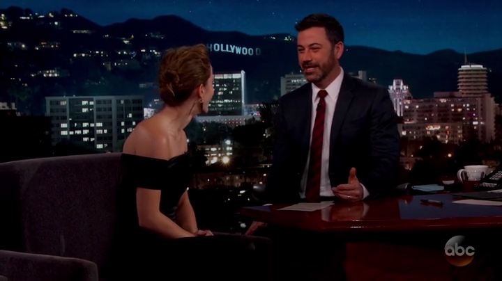 Emma-Watson-dot-nl_2017JimmyKimmelLive0128.jpg
