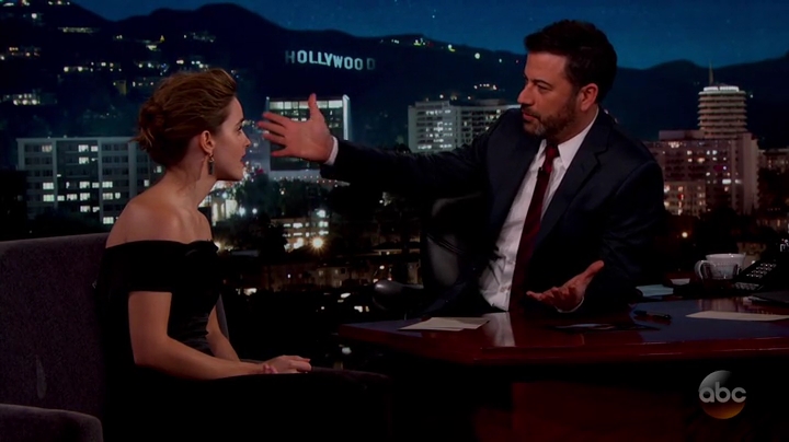 Emma-Watson-dot-nl_2017JimmyKimmelLive0358.jpg