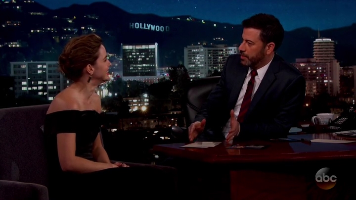 Emma-Watson-dot-nl_2017JimmyKimmelLive0556.jpg