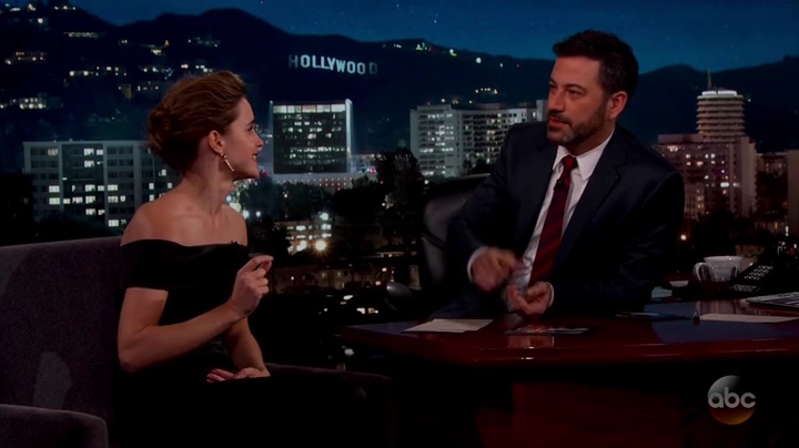 Emma-Watson-dot-nl_2017JimmyKimmelLive0684.jpg