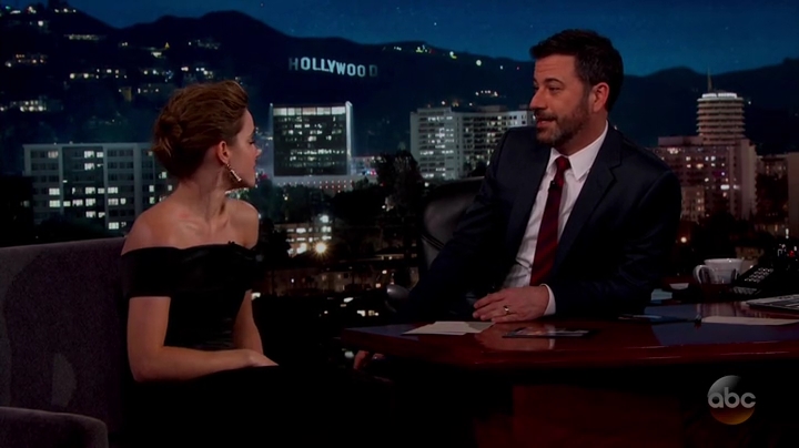 Emma-Watson-dot-nl_2017JimmyKimmelLive0693.jpg