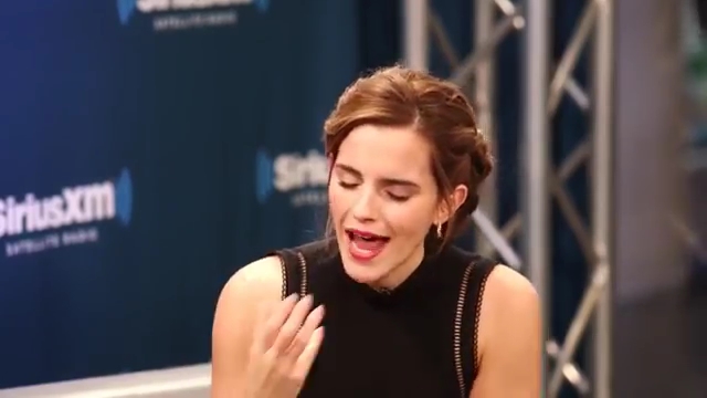 EmmaWatsonFan-dot-NL_2017SiriusXM0731.jpg