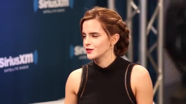 EmmaWatsonFan-dot-NL_2017SiriusXM1364.jpg