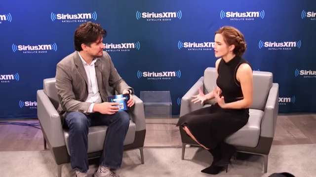 EmmaWatsonFan-dot-NL_2017SiriusXM1431.jpg