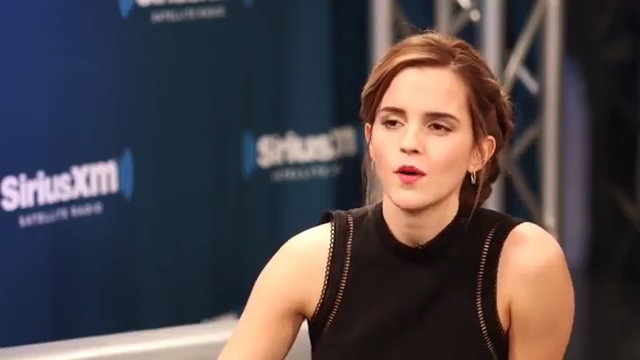 EmmaWatsonFan-dot-NL_2017SiriusXM2328.jpg