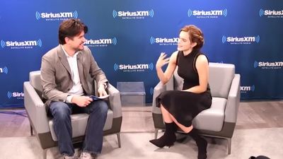 EmmaWatsonFan-dot-NL_2017SiriusXM0105.jpg