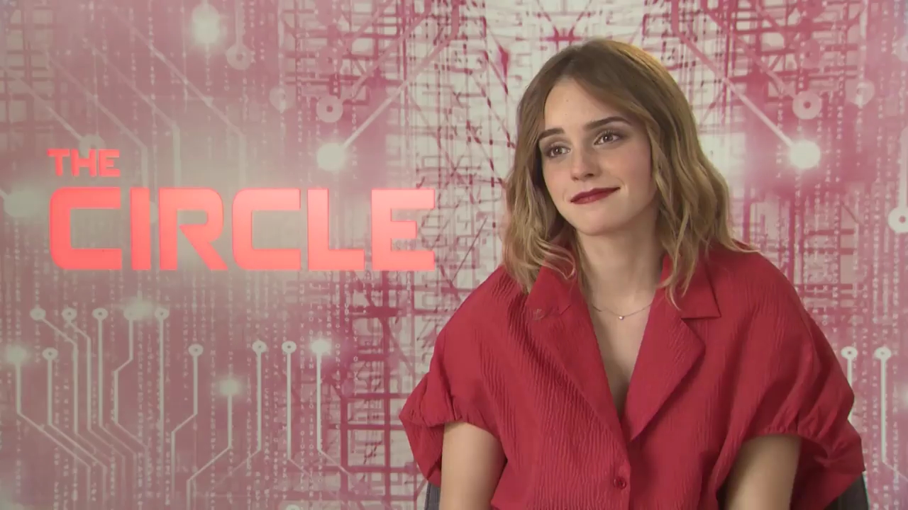 EmmaWatsonFan-dot-nl_TheCirclePressJunkets-GlamourParis0000.jpg EmmaWatsonFan-dot-nl_TheCirclePressJunkets-GlamourParis0000.jpg