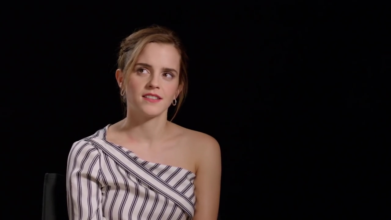 EmmaWatsonFan-dot-nl_TheCirclePressJunkets-Screenslam0265.jpg