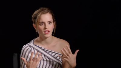 EmmaWatsonFan-dot-nl_TheCirclePressJunkets-Screenslam0082.jpg