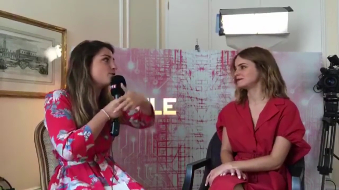 EmmaWatsonFan-dot-nl_TheCirclePressJunkets-TF1-0032.jpg EmmaWatsonFan-dot-nl_TheCirclePressJunkets-TF1-0032.jpg