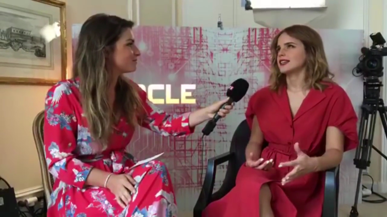 EmmaWatsonFan-dot-nl_TheCirclePressJunkets-TF1-0359.jpg