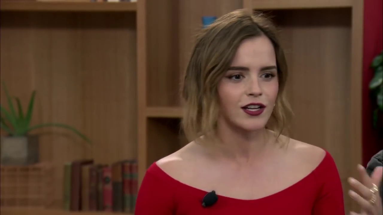 EmmaWatsonFan-dot-nl_TheCircle-TwitterQandA0072.jpg EmmaWatsonFan-dot-nl_TheCircle-TwitterQandA0072.jpg