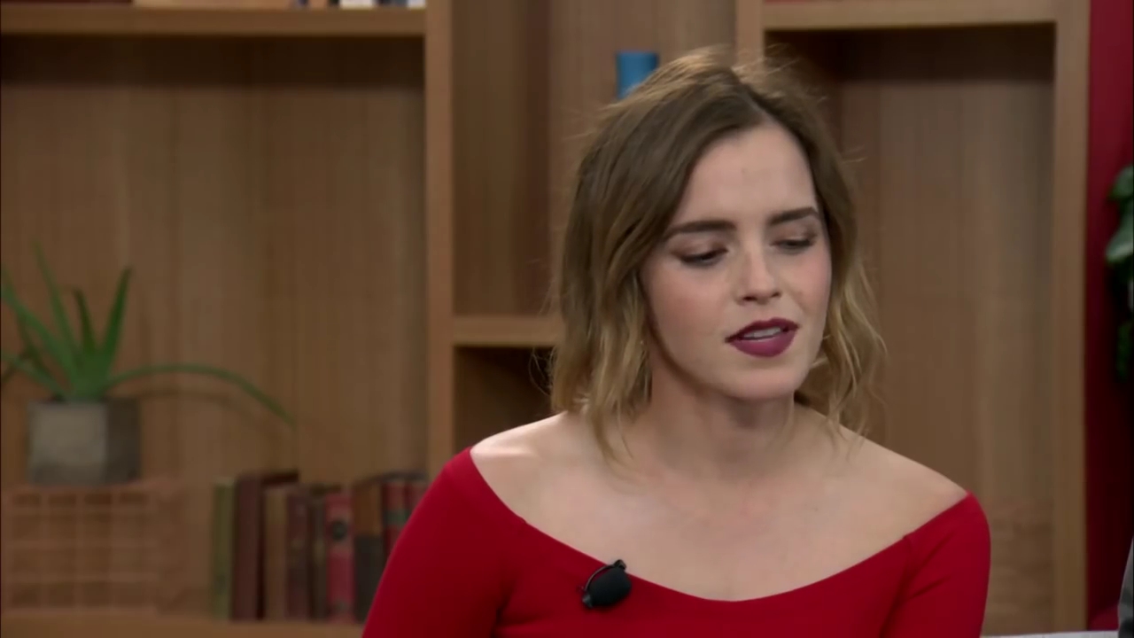 EmmaWatsonFan-dot-nl_TheCircle-TwitterQandA0290.jpg EmmaWatsonFan-dot-nl_TheCircle-TwitterQandA0290.jpg