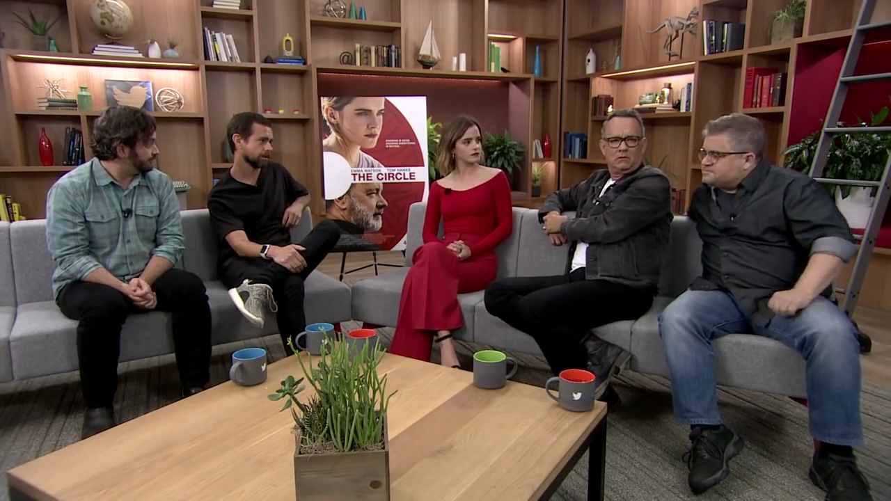 EmmaWatsonFan-dot-nl_TheCircle-TwitterQandA2339.jpg EmmaWatsonFan-dot-nl_TheCircle-TwitterQandA2339.jpg