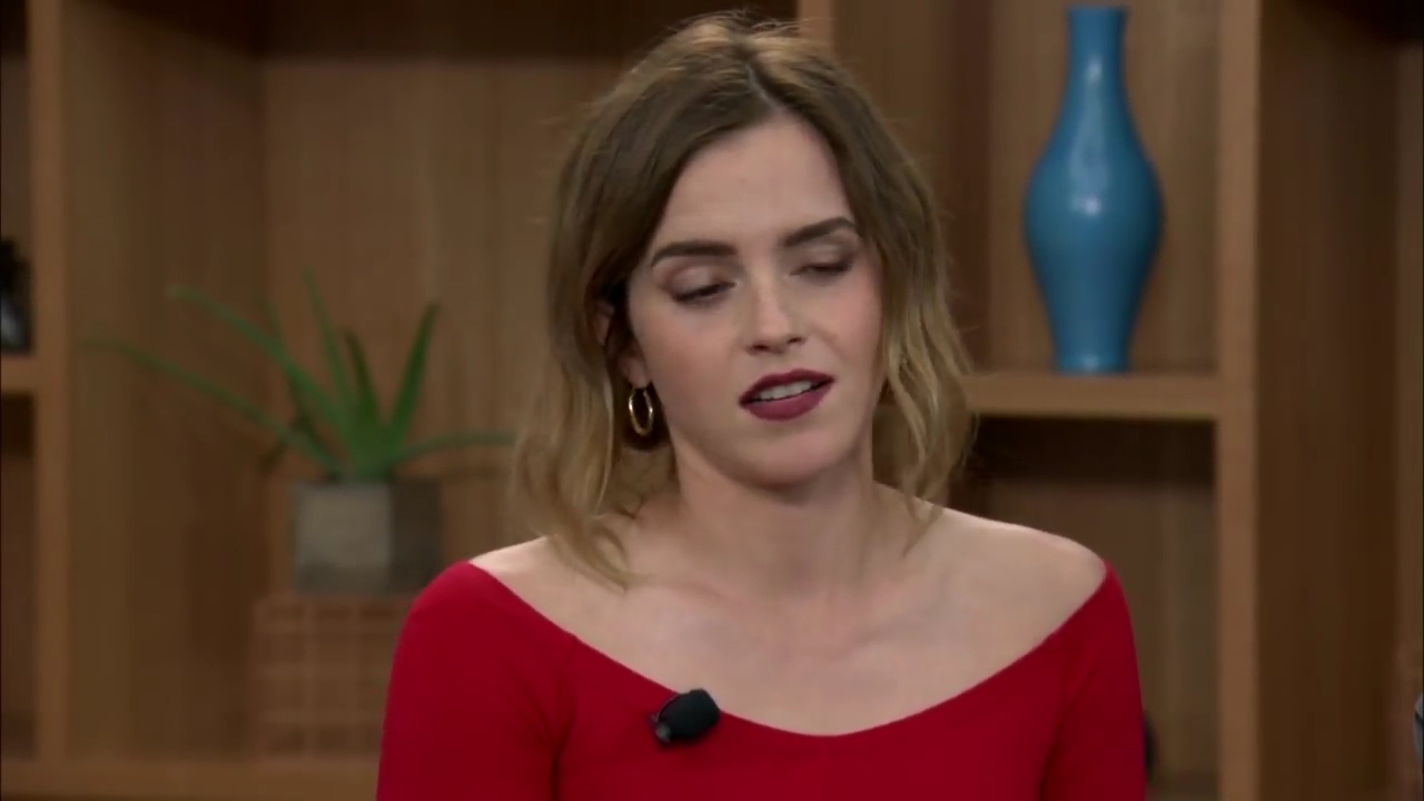 EmmaWatsonFan-dot-nl_TheCircle-TwitterQandA2724.jpg EmmaWatsonFan-dot-nl_TheCircle-TwitterQandA2724.jpg