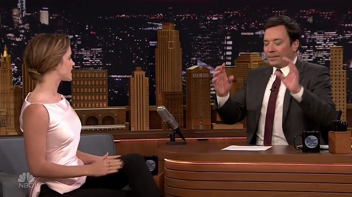 EmmaWatsonFan-dot-NL_24april2017TheTonightShowWithJimmyFallon0166.jpg