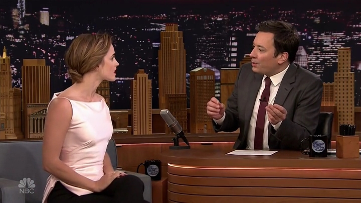 EmmaWatsonFan-dot-NL_24april2017TheTonightShowWithJimmyFallon0168.jpg