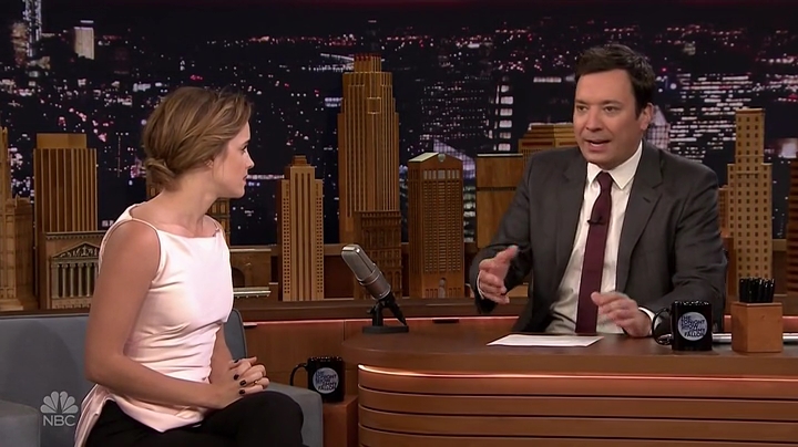 EmmaWatsonFan-dot-NL_24april2017TheTonightShowWithJimmyFallon0173.jpg