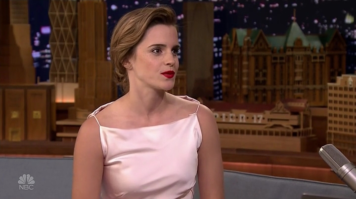 EmmaWatsonFan-dot-NL_24april2017TheTonightShowWithJimmyFallon0260.jpg