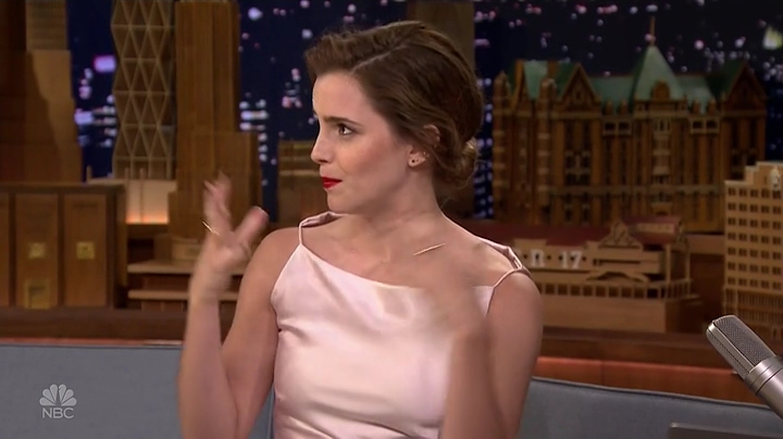 EmmaWatsonFan-dot-NL_24april2017TheTonightShowWithJimmyFallon0275.jpg