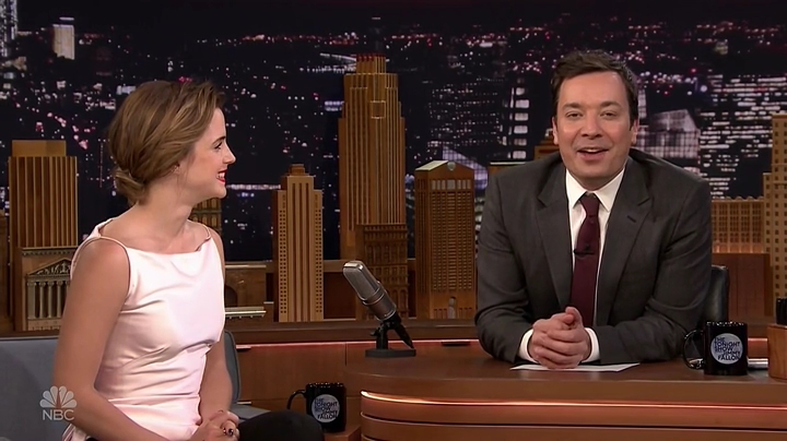 EmmaWatsonFan-dot-NL_24april2017TheTonightShowWithJimmyFallon0397.jpg