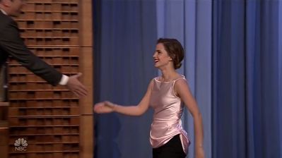 EmmaWatsonFan-dot-NL_24april2017TheTonightShowWithJimmyFallon0039.jpg