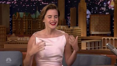 EmmaWatsonFan-dot-NL_24april2017TheTonightShowWithJimmyFallon0062.jpg