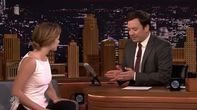 EmmaWatsonFan-dot-NL_24april2017TheTonightShowWithJimmyFallon0204.jpg