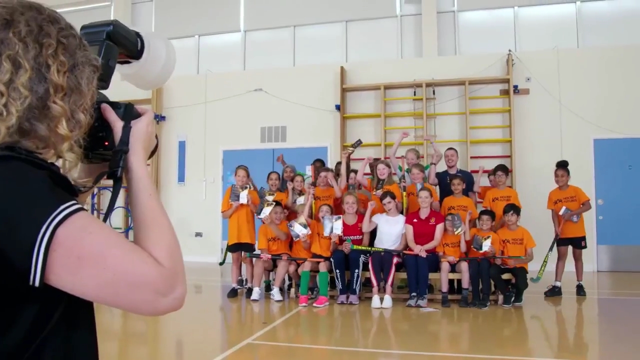 EmmaWatsonFan-dot-NL_2018HockeyFutures0290.jpg EmmaWatsonFan-dot-NL_2018HockeyFutures0290.jpg