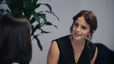 EmmaWatsonFan-dot-NL_2018OurSharedShelfWithRupiKaur1215.jpg