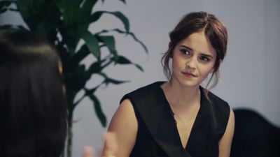 EmmaWatsonFan-dot-NL_2018OurSharedShelfWithRupiKaur1285.jpg