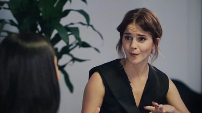 EmmaWatsonFan-dot-NL_2018OurSharedShelfWithRupiKaur1803.jpg